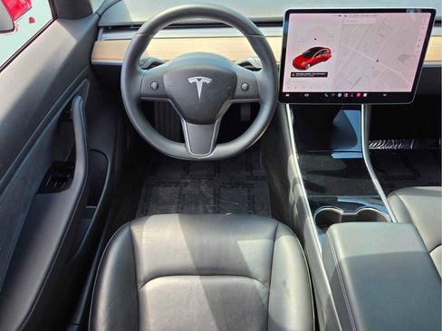 Used 2018 Tesla Model 3 Long Range AWD/4WD image 11