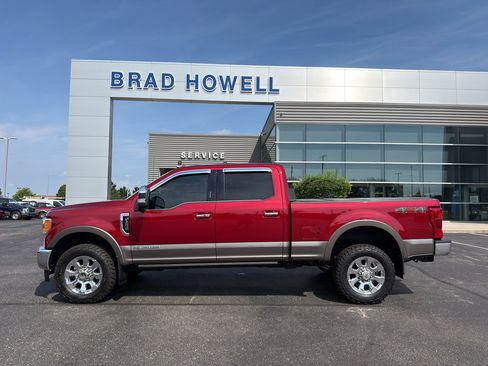 Used 2019 Ford F250 King Ranch w/ King Ranch Ultimate Package AWD/4WD image 1