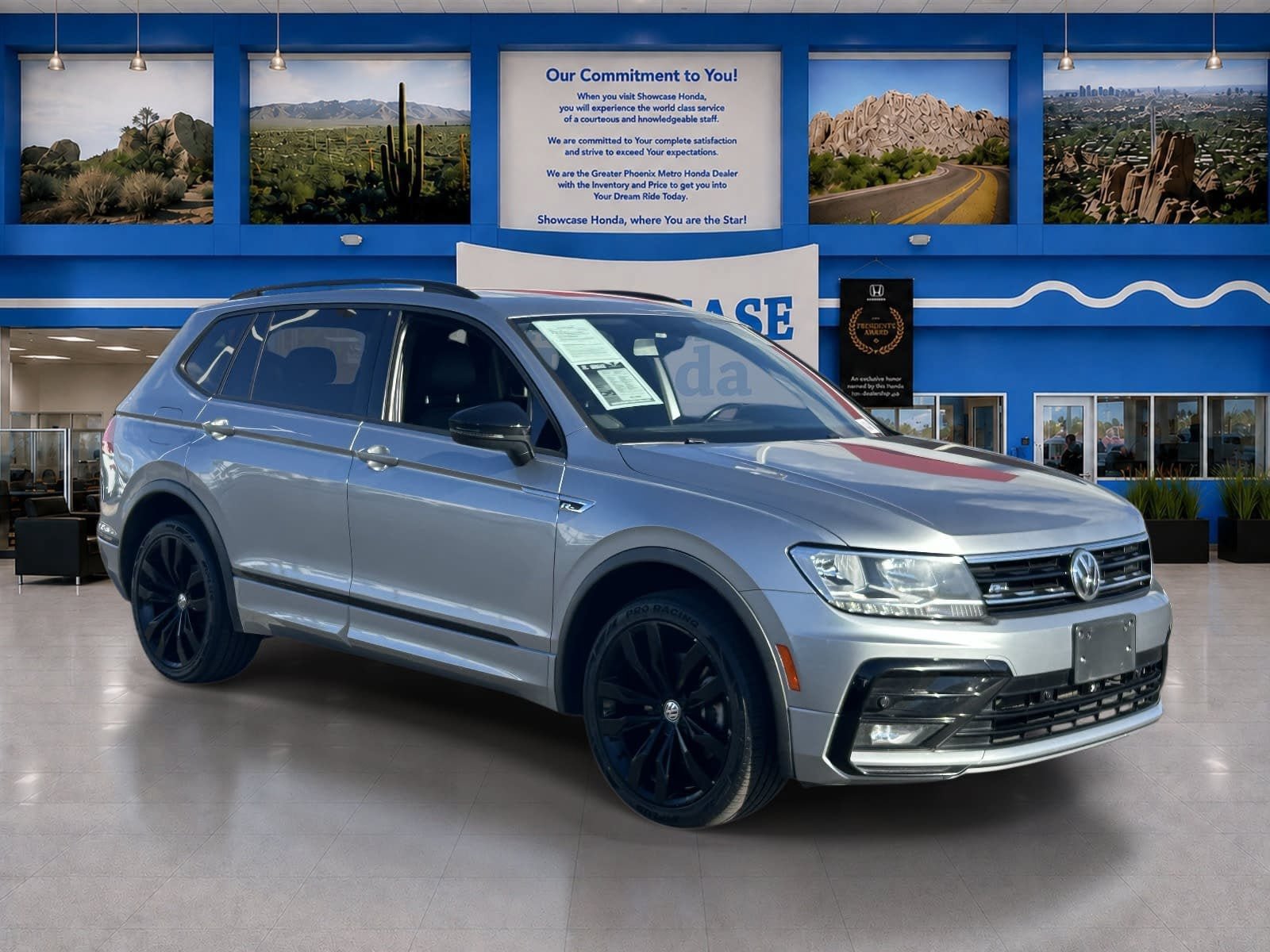 Used 2021 Volkswagen Tiguan SE R-Line w/ 3rd Row Seat Package AWD/4WD image 6