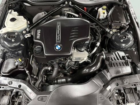 Used 2016 BMW Z4 sDrive28i RWD image 12