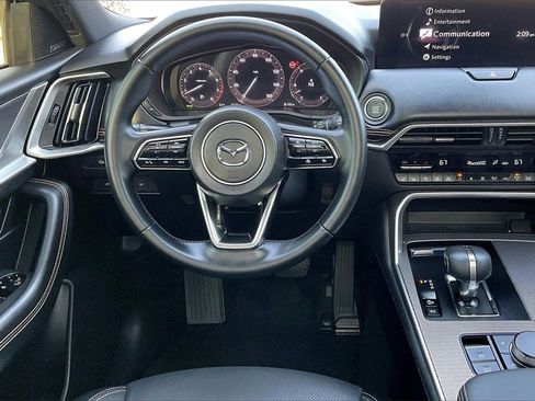 Certified 2025 MAZDA CX-70 3.3 Turbo w/ Premium Plus Pkg image 5