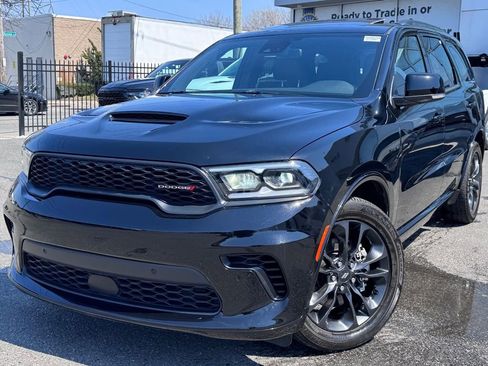 Certified 2024 Dodge Durango R/T AWD/4WD image 3