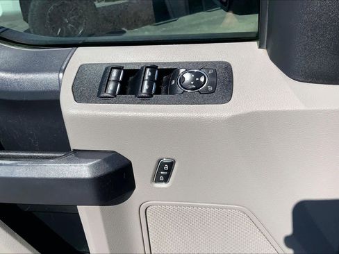 Used 2020 Ford F150 XL w/ Equipment Group 101A Mid RWD image 32
