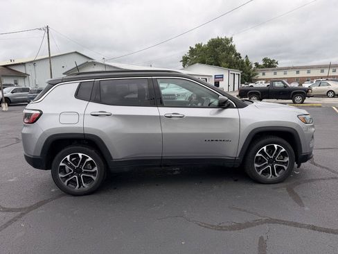 Used 2023 Jeep Compass Limited AWD/4WD image 25