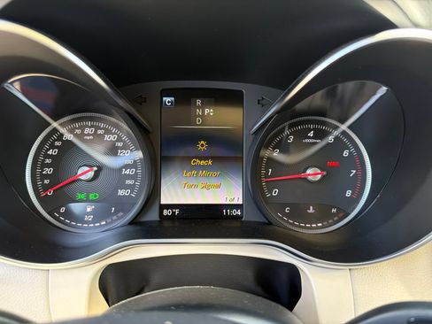 Certified 2019 Mercedes-Benz GLC 300 image 10