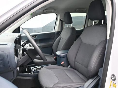 Used 2022 Ford Maverick XL image 10