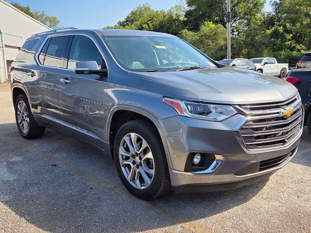 Used 2020 Chevrolet Traverse Premier w/ LPO, Floor Liner Package FWD image 2