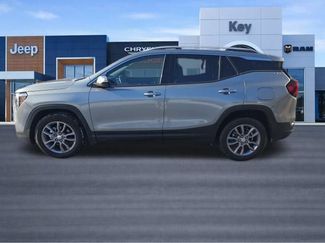 Used 2023 GMC Terrain SLT video 2