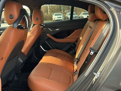 Used 2024 Jaguar I-PACE R-Dynamic HSE image 19