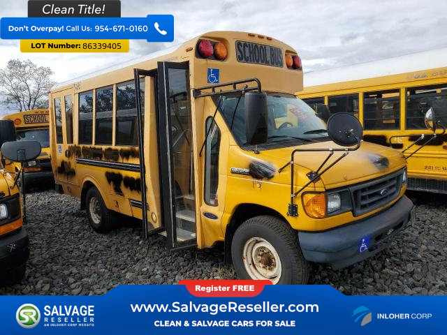 Used 2006 Ford E-350 and Econoline 350 Super Duty RWD image 1