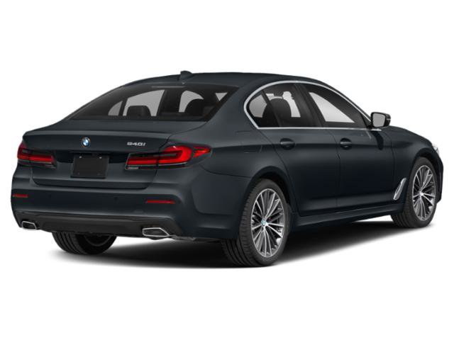 Used 2022 BMW 540i xDrive w/ M Sport Package AWD/4WD image 2