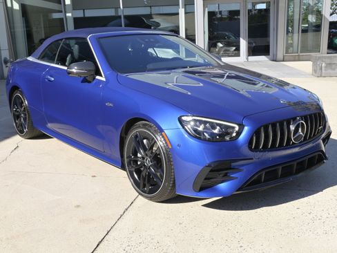Used 2023 Mercedes-Benz E 53 AMG 4MATIC Cabriolet image 3