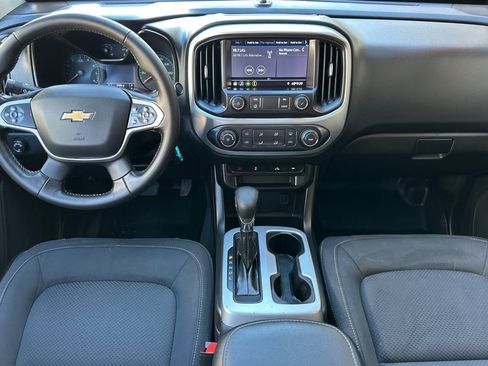 Certified 2022 Chevrolet Colorado LT image 16