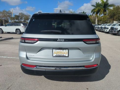 New 2026 Jeep Grand Cherokee 4WD image 6