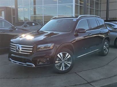 New 2025 Mercedes-Benz GLB 250