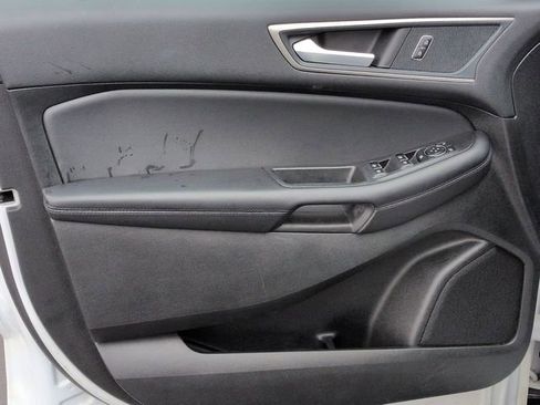 Used 2024 Ford Edge SEL image 14