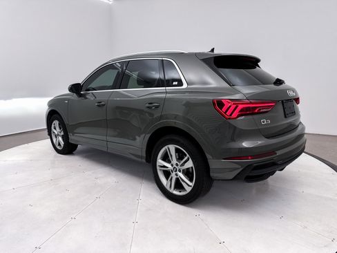 Used 2023 Audi Q3 2.0T Premium Plus w/ Premium Plus Package image 13