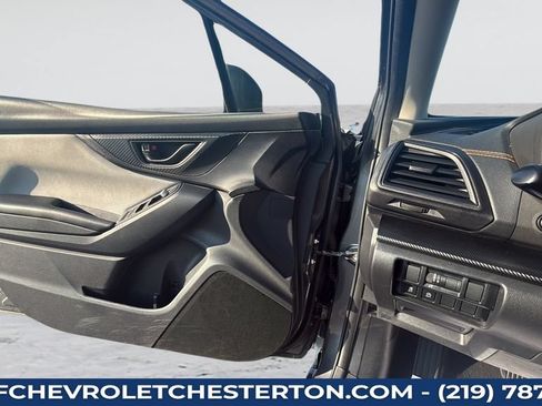 Used 2023 Subaru Crosstrek 2.0i Premium AWD/4WD image 25