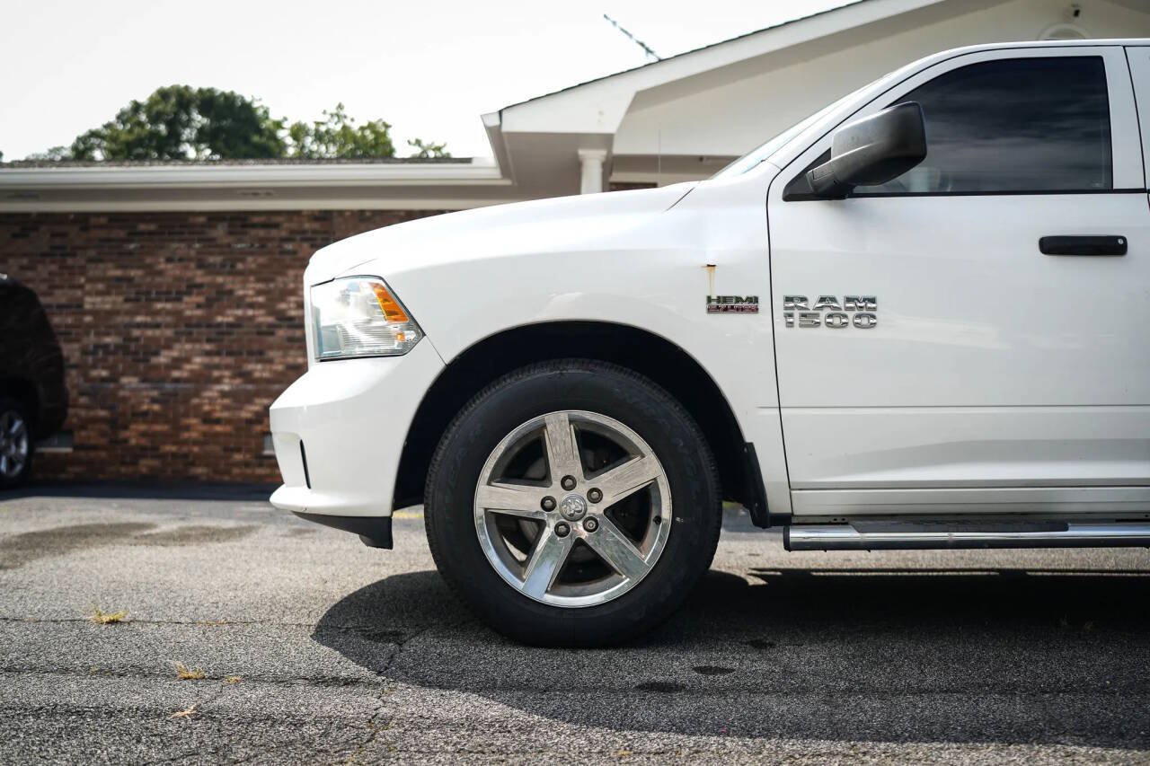 Used 2014 RAM 1500 Express RWD image 13