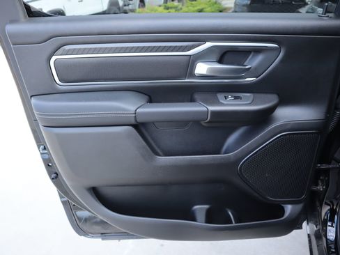 New 2026 RAM 1500 4x4 Crew Cab image 17