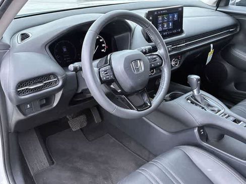Certified 2024 Honda HR-V EX-L image 10