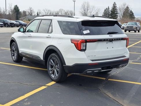 New 2026 Ford Explorer Active w/ Active Comfort Package AWD/4WD image 3