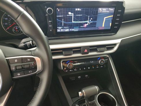 Used 2022 Kia K5 GT-Line image 16