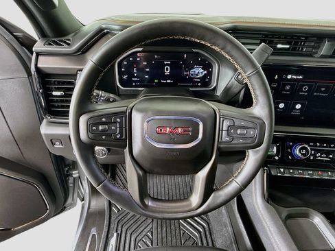 Used 2026 GMC Sierra 3500 AT4 AWD/4WD image 11