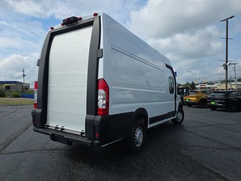 Used 2024 RAM ProMaster 3500 w/ Delivery Van Package FWD image 6