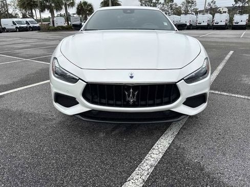Used 2023 Maserati Ghibli Modena image 8