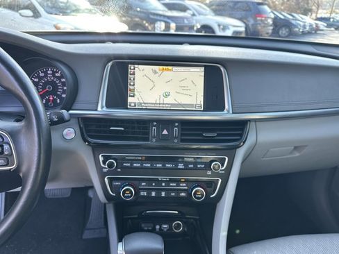 Used 2017 Kia Optima EX w/ Technology Package image 31