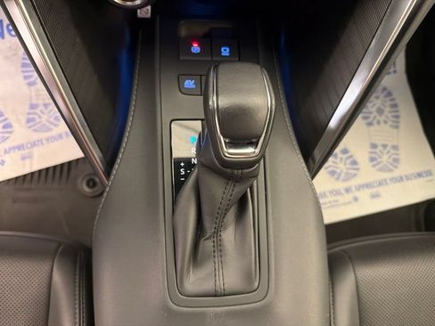 Used 2021 Toyota Venza Limited w/ Advanced Technology Package AWD/4WD image 33