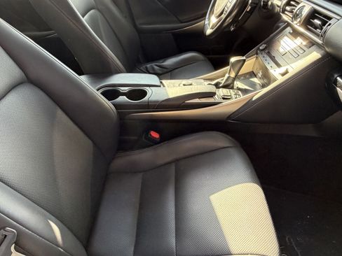 Used 2018 Lexus IS 300 AWD w/ Comfort Package image 45