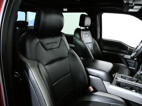 Certified 2018 Ford F150 Raptor w/ Equipment Group 802A Luxury AWD/4WD image 25