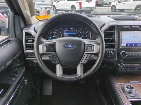 Certified 2021 Ford Expedition Platinum RWD image 18