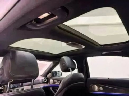 Used 2022 Mercedes-Benz E 53 AMG E 53 AMG image 31