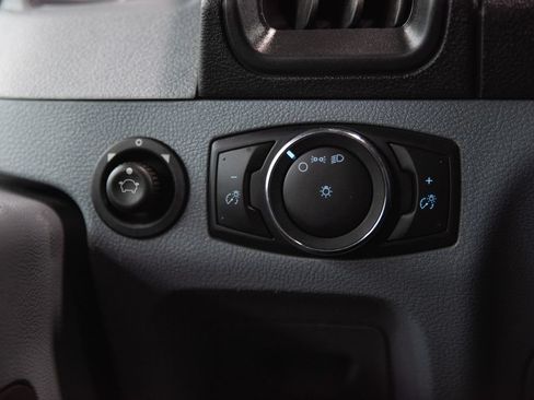 Used 2018 Ford Transit 350 XL RWD image 28