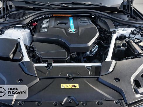 Used 2018 BMW 530e RWD image 15