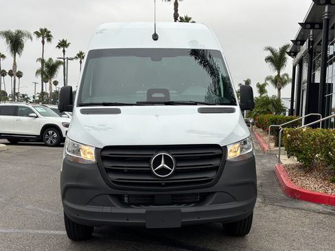 New 2026 Mercedes-Benz Sprinter 2500 image 13