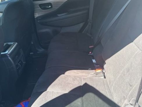 Used 2018 Nissan Murano SV w/ Cargo Package image 13