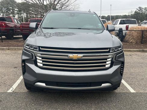 Used 2022 Chevrolet Suburban High Country w/ Premium Package 2 image 18