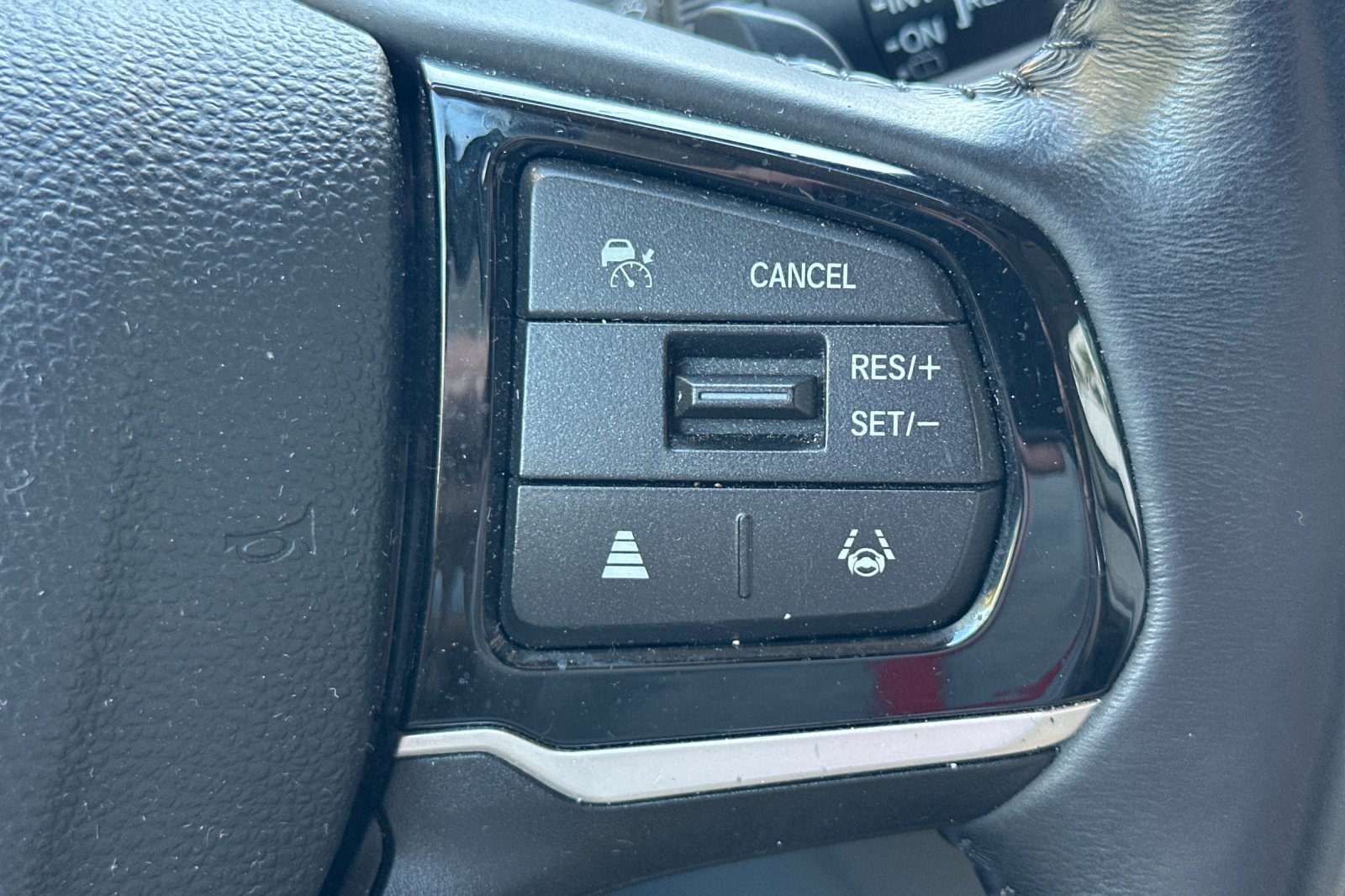 Used 2025 Honda Odyssey EX-L image 39