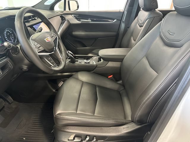 Certified 2025 Cadillac XT5 Premium Luxury AWD/4WD image 21