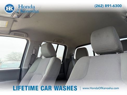 Used 2019 Nissan Frontier SV image 21