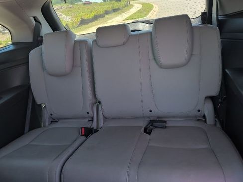 Used 2023 Honda Odyssey Touring image 10