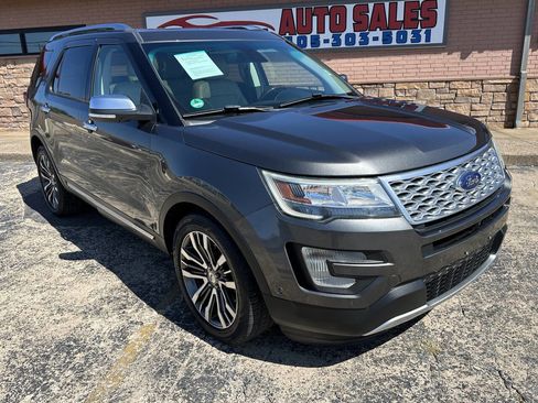 Used 2016 Ford Explorer Platinum image 3