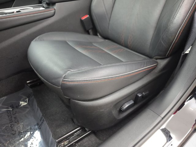 Used 2025 Nissan Altima 2.5 SR w/ SR Premium Package FWD image 28