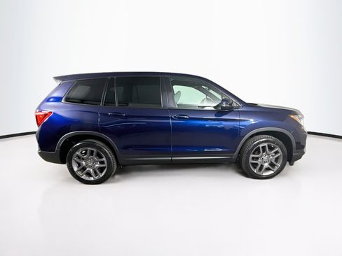 Used 2023 Honda Passport EX-L image 2