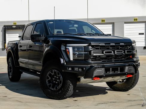 Used 2025 Ford F150 Raptor w/ Equipment Group 803A Raptor R image 22