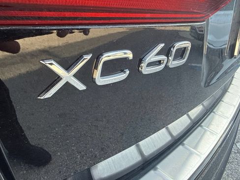 Used 2025 Volvo XC60 T8 Plus w/ Protection Package Premier AWD/4WD image 26